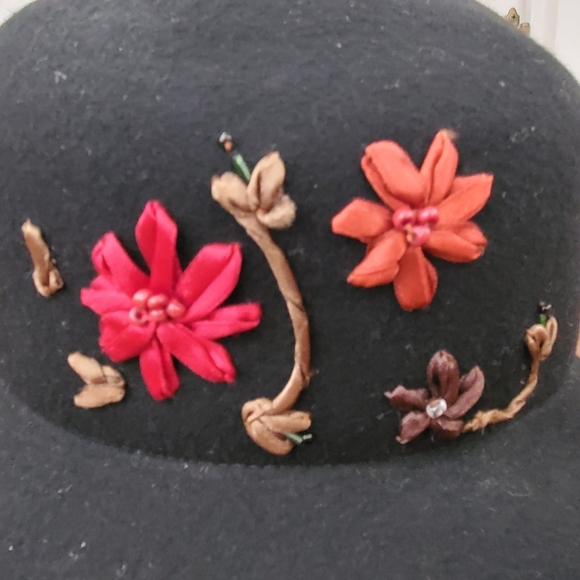 Arlin Wool Hat Black Floral Ribbon And Bead Accents - Picture 2 of 11